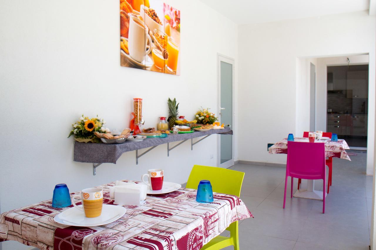 L'Isola Del Sole Bed & Breakfast Castelluzzo Bagian luar foto