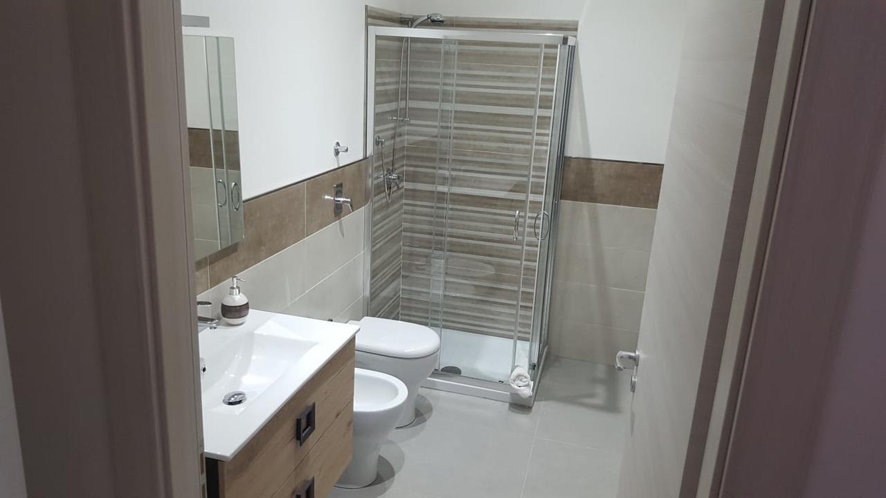 L'Isola Del Sole Bed & Breakfast Castelluzzo Bagian luar foto